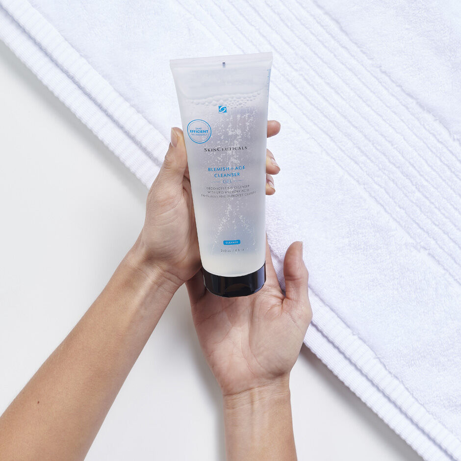 SKINCEUTICALS BLEMISH + AGE CLEANSER 240ML